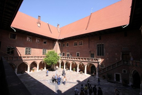 Krakow_Collegium_Maius_02